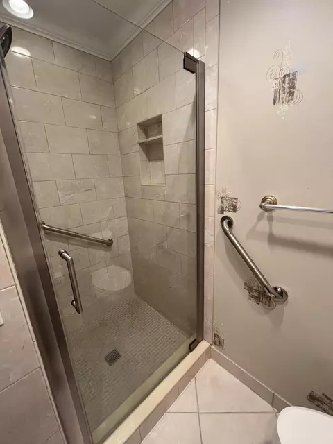78 Normandy B, Delray Beach, FL 33484 photo 23