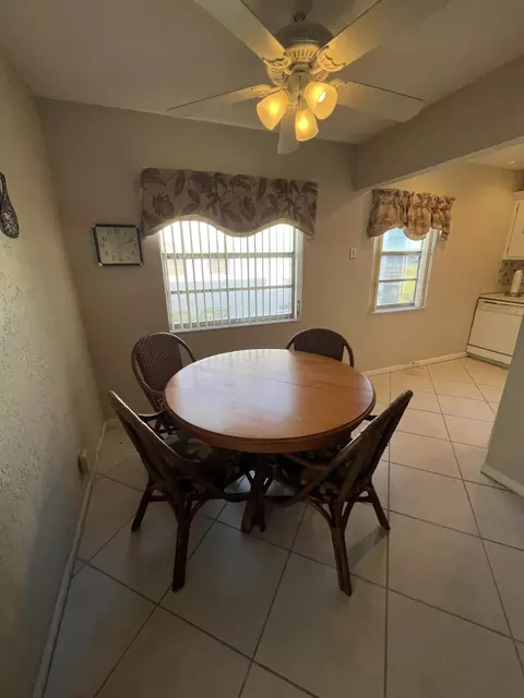 78 Normandy B, Delray Beach, FL 33484 photo 11