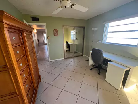 78 Normandy B, Delray Beach, FL 33484 photo 25