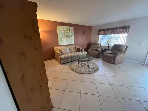 78 Normandy B, Delray Beach, FL 33484 photo 9