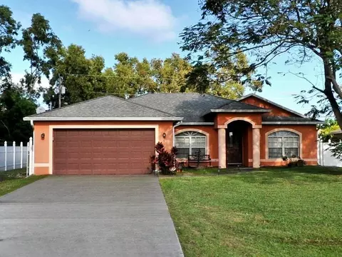 1909 SE Berkshire Blvd, Port Saint Lucie, FL 34952
