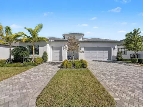 12433 SW Crystal Cove Dr, Port Saint Lucie, FL 34987