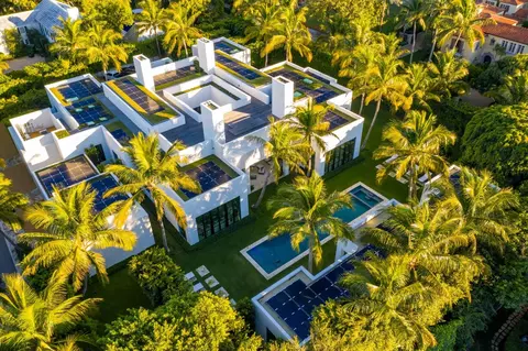 241 Jungle Rd, Palm Beach, FL 33480