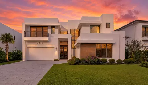 2232 Delray Ridge Ln, Delray Beach, FL 33444