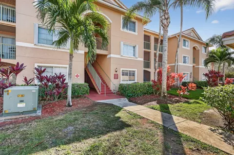 3643 NW Mediterranean Ln #103, Jensen Beach, FL 34957