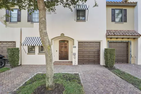 615 Via Villagio, Hypoluxo, FL 33462