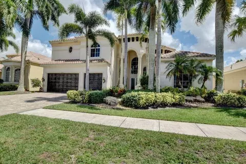 6735 Royal Orchid Cir, Delray Beach, FL 33446