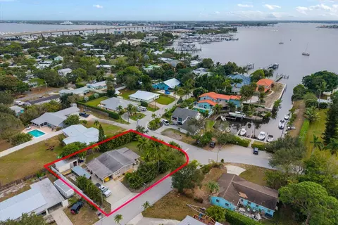 771 NW Sunset Dr, Stuart, FL 34994 photo 6