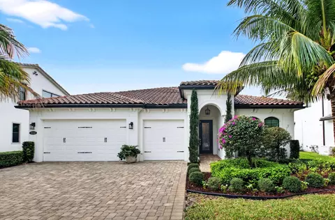 9244 Grand Prix Ln, Boynton Beach, FL 33472