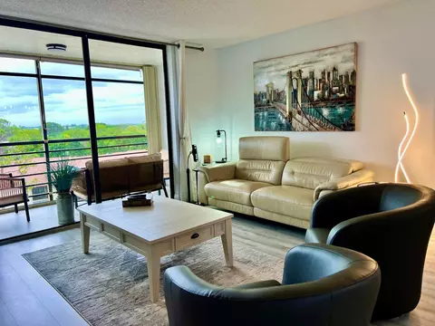 7770 Tahiti Ln #602, Lake Worth, FL 33467