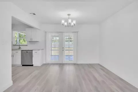 5431 SE Grafton Ave, Stuart, FL 34997 photo 9