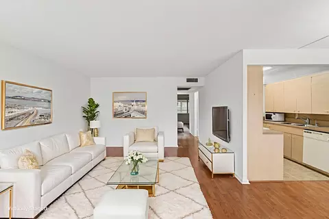 2015 Cornwall A, Boca Raton, FL 33434 photo 3