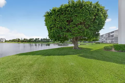 2015 Cornwall A, Boca Raton, FL 33434 photo 62