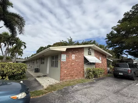 2641 Polk St #11, Hollywood, FL 33020
