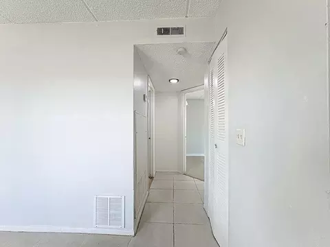 Entry Way - 694 Michigan Court, Saint Cloud, FL 34769 photo 2 of 2