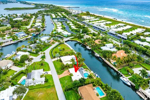 23 Sabal Island Dr, Ocean Ridge, FL 33435