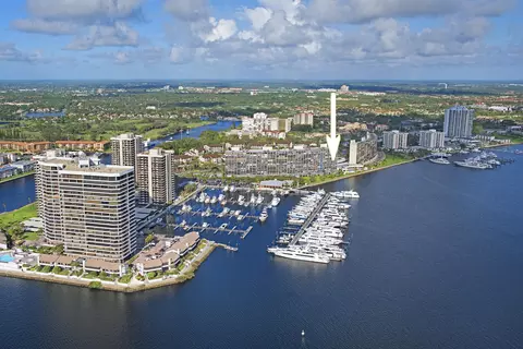 126 Lakeshore Dr #526, North Palm Beach, FL 33408