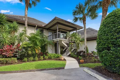 13254 Polo Club Rd #C202, Wellington, FL 33414