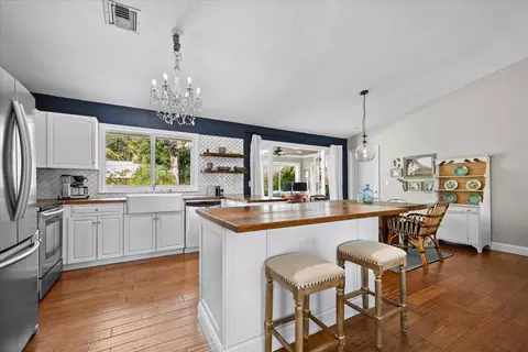 443 Beacon St, Tequesta, FL 33469 photo 6