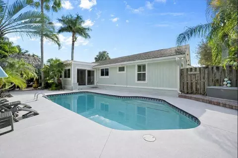 443 Beacon St, Tequesta, FL 33469 photo 21