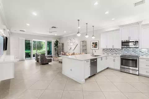 12590 Bonnington Range Dr, Boynton Beach, FL 33473