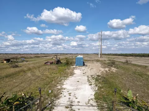 6694 5th Rd, Labelle, FL 33935