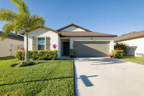 5221 Armina Pl, Fort Pierce, FL 34951