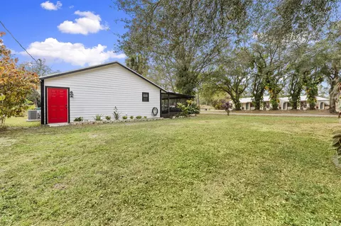 Exterior - 3585 SE 8th St, Okeechobee, FL 34974 photo 14 of 15