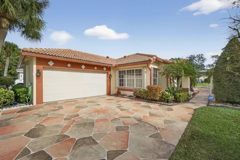 8888 Odell Dr, Boynton Beach, FL 33472