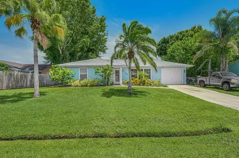 108 SW De Gouvea Ter, Port Saint Lucie, FL 34984