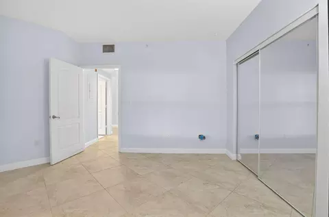 800 Uno Lago Dr #102, Juno Beach, FL 33408 photo 32
