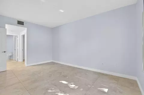800 Uno Lago Dr #102, Juno Beach, FL 33408 photo 20