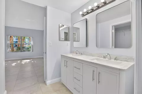 800 Uno Lago Dr #102, Juno Beach, FL 33408 photo 25