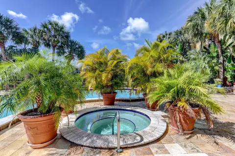 800 Uno Lago Dr #102, Juno Beach, FL 33408 photo 45