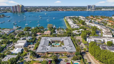 1100 Surf Rd #201, Singer Island, FL 33404