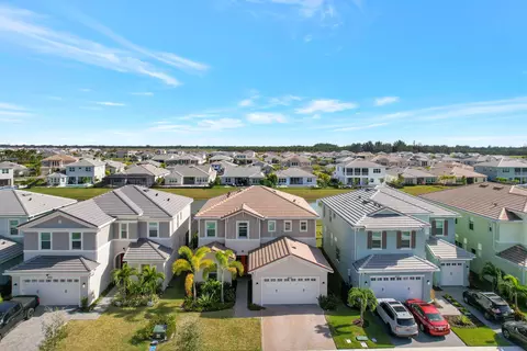 4620 Ambersweet Way, Loxahatchee, FL 33470