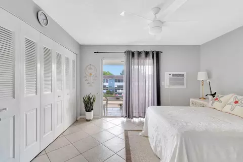 46 Andover B, West Palm Beach, FL 33417