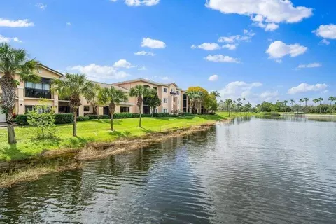 2725 Anzio Ct #304, Palm Beach Gardens, FL 33410