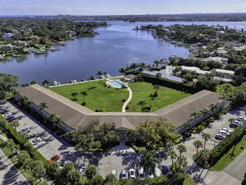 478 Tequesta Dr # 209, Tequesta, FL 33469