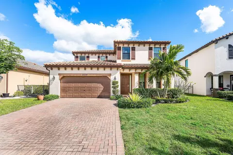 3234 Klays Ct, Royal Palm Beach, FL 33411