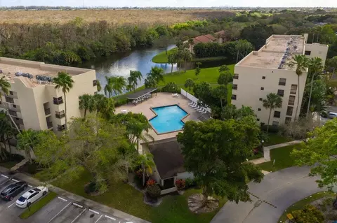 3100 NW 42nd Ave #D404, Coconut Creek, FL 33066