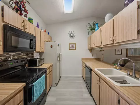 20 Walcott Dr, Boynton Beach, FL 33426 photo 8