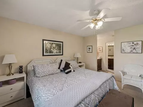 20 Walcott Dr, Boynton Beach, FL 33426 photo 10