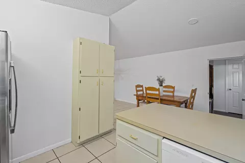 53 SE Ontario Way, Stuart, FL 34997 photo 13