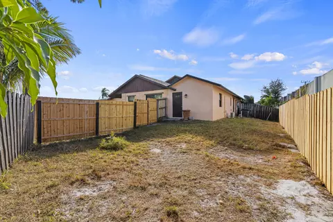 53 SE Ontario Way, Stuart, FL 34997 photo 35