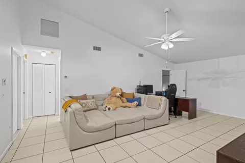 53 SE Ontario Way, Stuart, FL 34997 photo 9