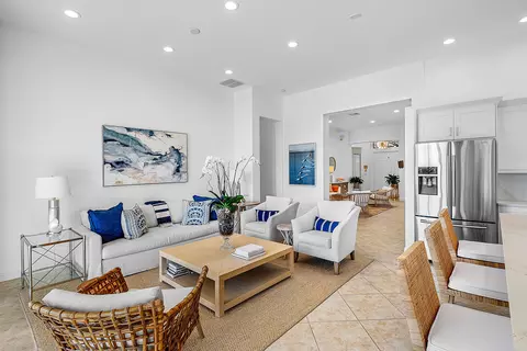 9666 Via Elegante, Wellington, FL 33411