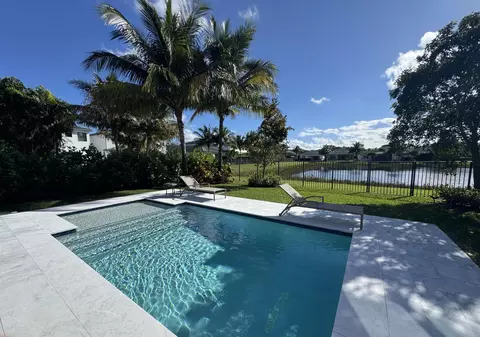 8606 Tower Bridge Ct, Boca Raton, FL 33496
