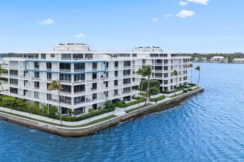 2155 Ibis Isle Rd #PH 3, Palm Beach, FL 33480