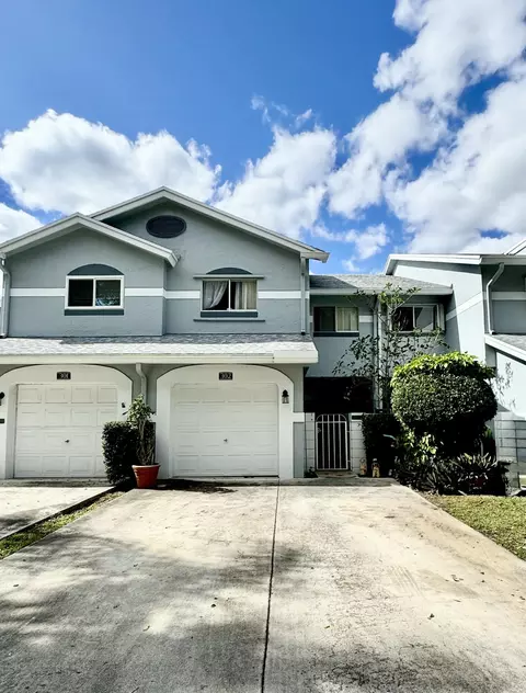 6053 Old Court Rd #302, Boca Raton, FL 33433